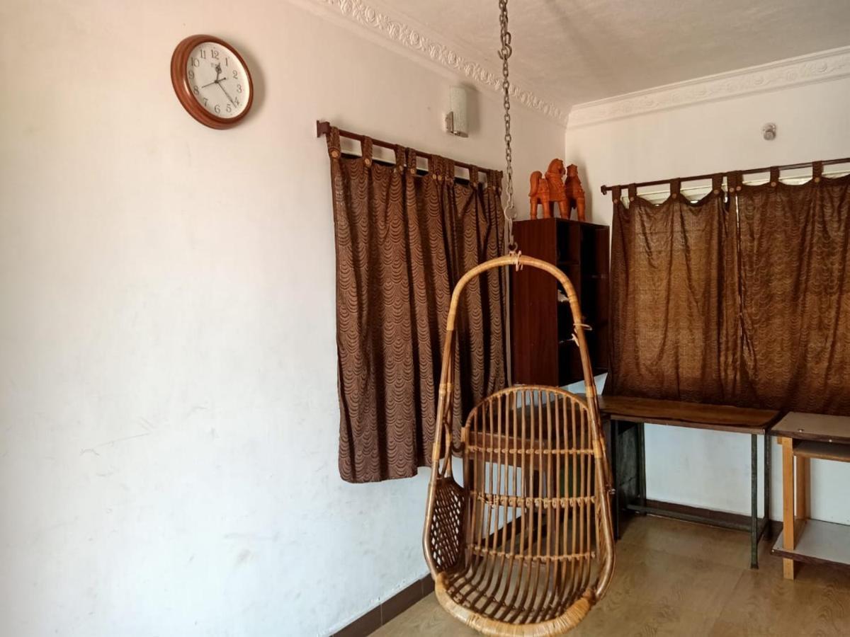 Ezilla Villa Pondicherry Exterior photo